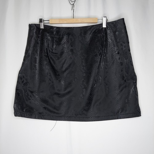 Minifalda Juicy Couture 1X Negra Piel de Serpiente Brillante Forrada con Cremallera Lateral Salir Años 2000 - Imagen 2 de 11