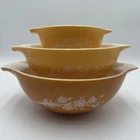 VTG PYREX Butterfly Gold Cinderella Mixing Nesting Bowl Qty 3 444 443 441