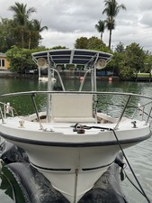 1984 Dusky Marine 22’ Center Console – Evinrude 200HP – Solid Classic Hull