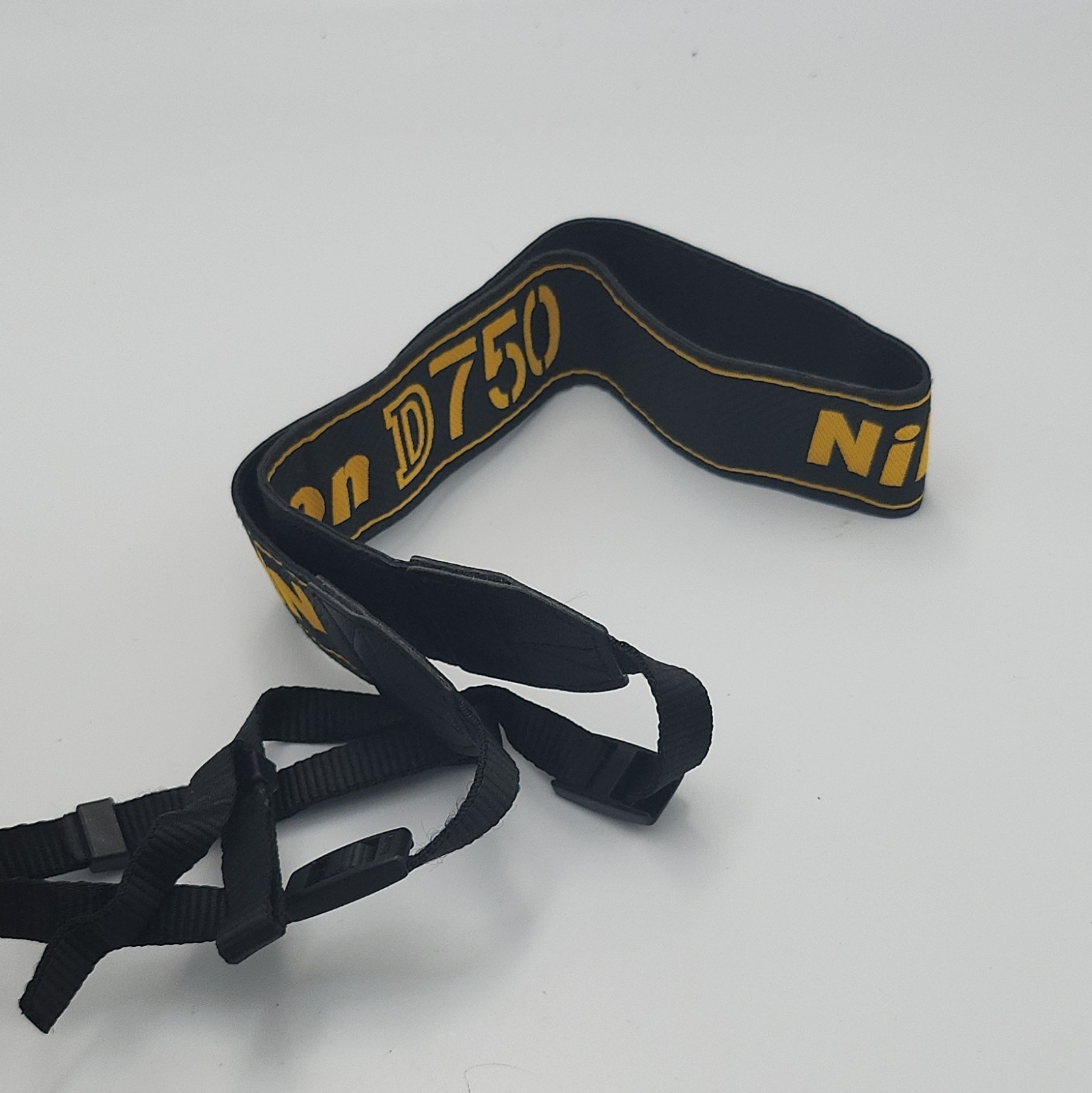 Nikon D750 Camera Neck/Shoulder Strap Black/Yellow Adjustable For Nikon image 5