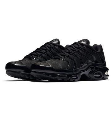 Men s Size 11.5 Nike Air Max Plus Triple Black 604133-050 ((No Lid))