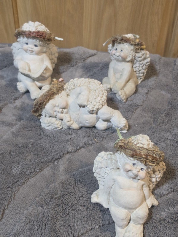 Dreamsicles Figurine Lot