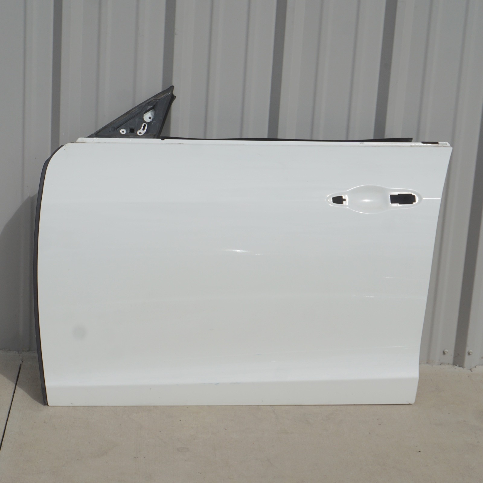 Maserati Ghibli 2014-2020 Front Left Door panel
