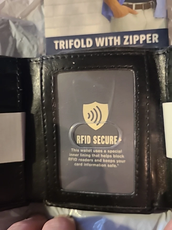 Dockers Mens RFID Coated Leather Trifold Wallet Zipper Closure 6 Card Slot Black - Image 4 of 4