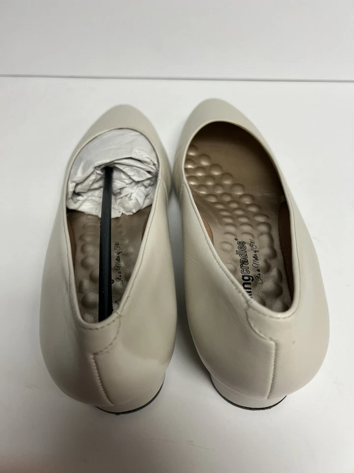 Walking Cradles Womens Heidi Pump Heel Bone Leather Size 11W - Image 4 of 4