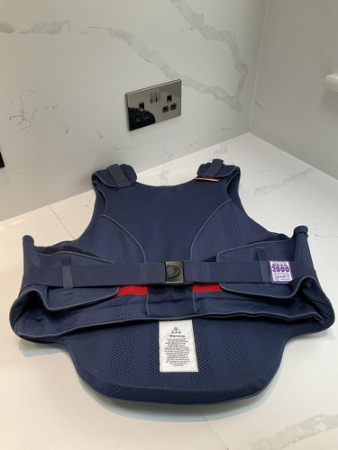Airowear Reiver Elite Body Protector Adults X/small Short Chest 84cms 90cms Vgc - Picture 7 of 10