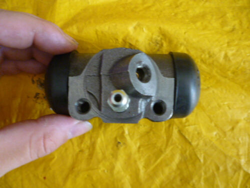 New 65-92 Ford GMC International Parts Master WC13206 Drum Brake Wheel Cylinder - Picture 1 of 7