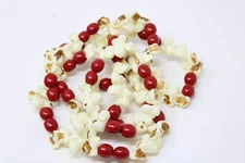 Plastic Blow Mold Vintage Style Popcorn & Cranberry Christmas Tree Garland NWOT