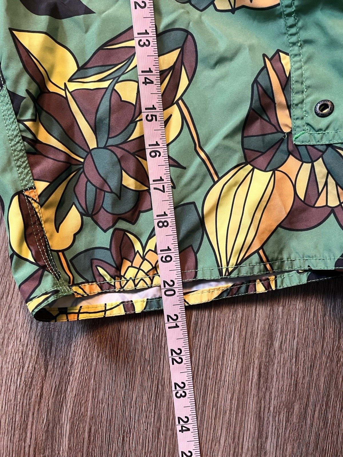 Stussy Board Shorts Mens Green Floral Hawaiian size 30 thumbnail 3