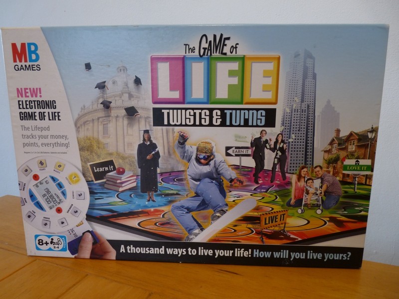 Game of life twists & turns 2007, mb games, complete and very good condition
