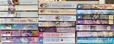(21 pb) Series SAVAGE Cassie Edwards Historical Romance vintage