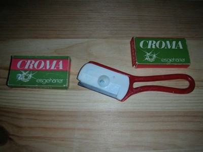 alter interessanter und kurioser  Handrasierer mit Croma Klingen -Sammler