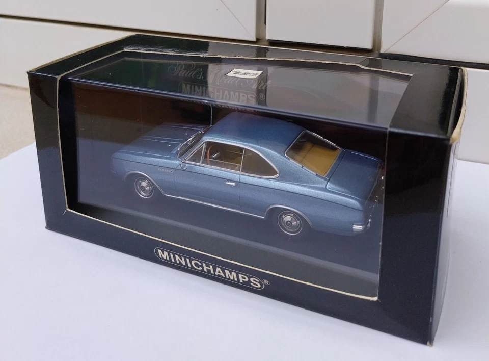 Opel Rekord C coupe 1966 Minichamps 430046120 MIB 1:43 kadett commodore admiral - Imagen 3 de 4