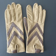 VTG Isotoner By Aris Beige Driving Gloves Unlined Nylon Spandex One Size EUC