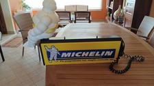 INSEGNA LUMINOSA A BANDIERA MICHELIN COMPLETO DI BIBENDUM FUNZIONANTE - PERFETTA