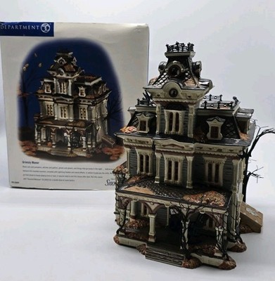 Dept 56 Snow Village GRIMSLY MANOR Halloween 56.55004 Light & Sound House in Box