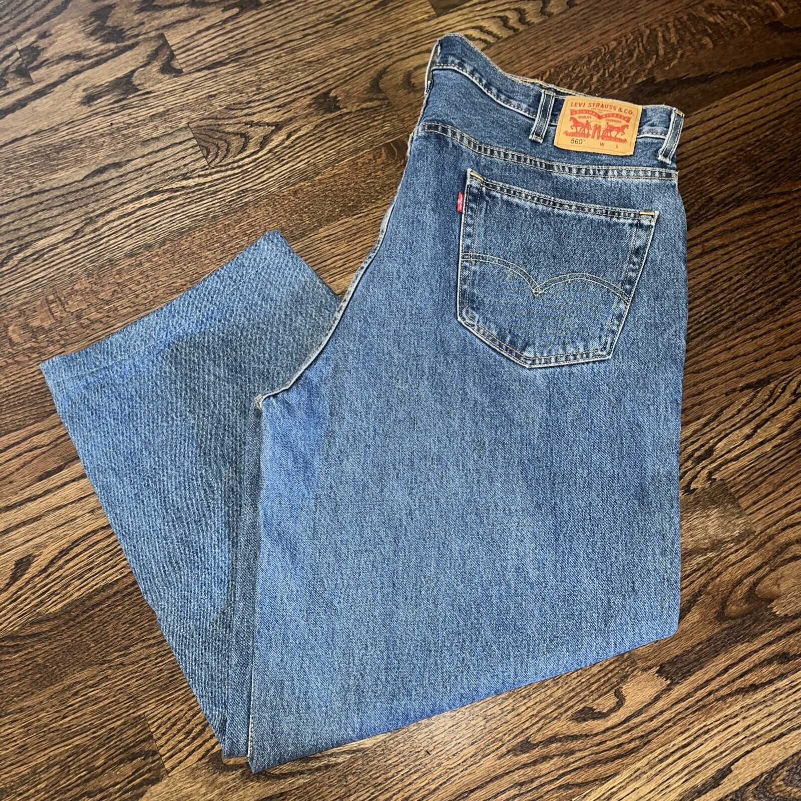 Levi's 560 Comfort Fit Denim Blue Jeans 42 x 27 Altered Hem 39307686204 |  eBay