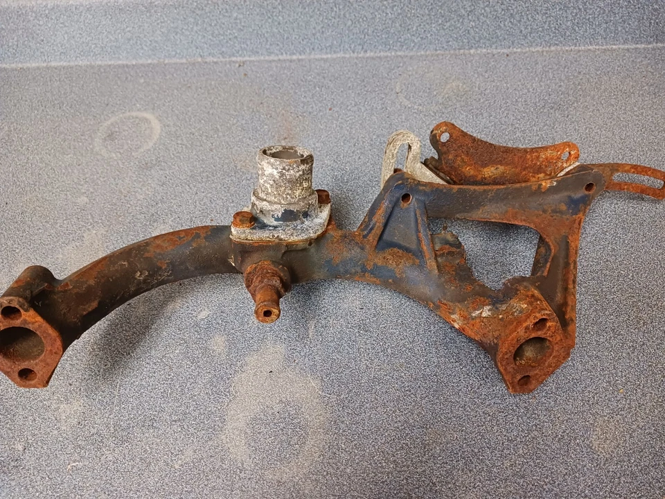 1965 1966 1967 cadillac 429 water neck crossover  1484798 - Image 4 of 4