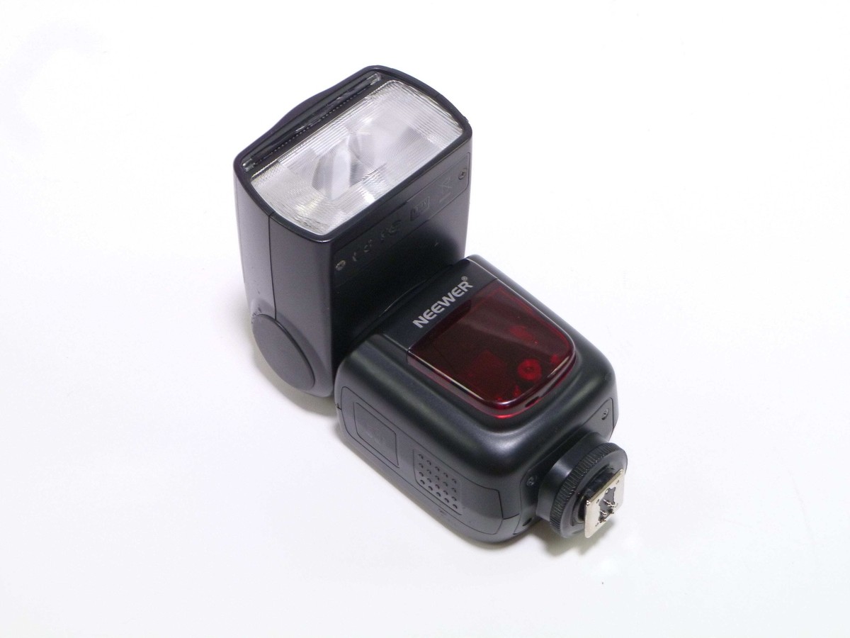 Neewer TT860 TTL Flash for Canon
