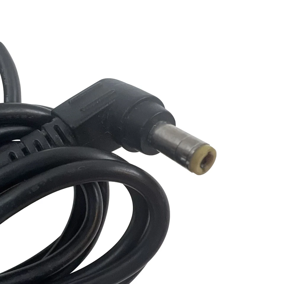 Genuine Fujitsu AC Charger Adapter 19V for Lifebook U729 U749 U759 Notebooks - Image 4 of 4