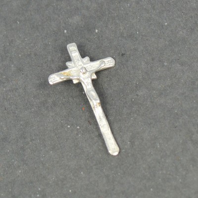 yeshu masih design 925 Fine Silver 