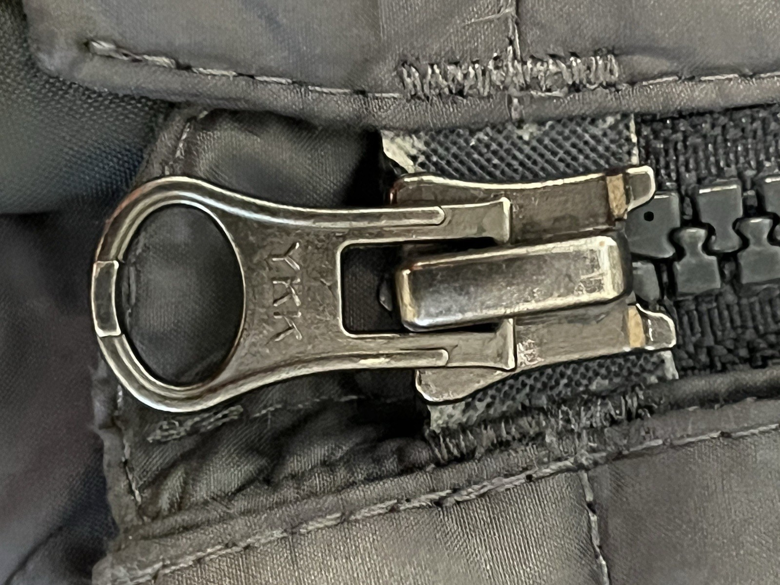 Lolë Duck Down Insulated Hooded  Women Medium Long Jacket Dark Grey Lightweight