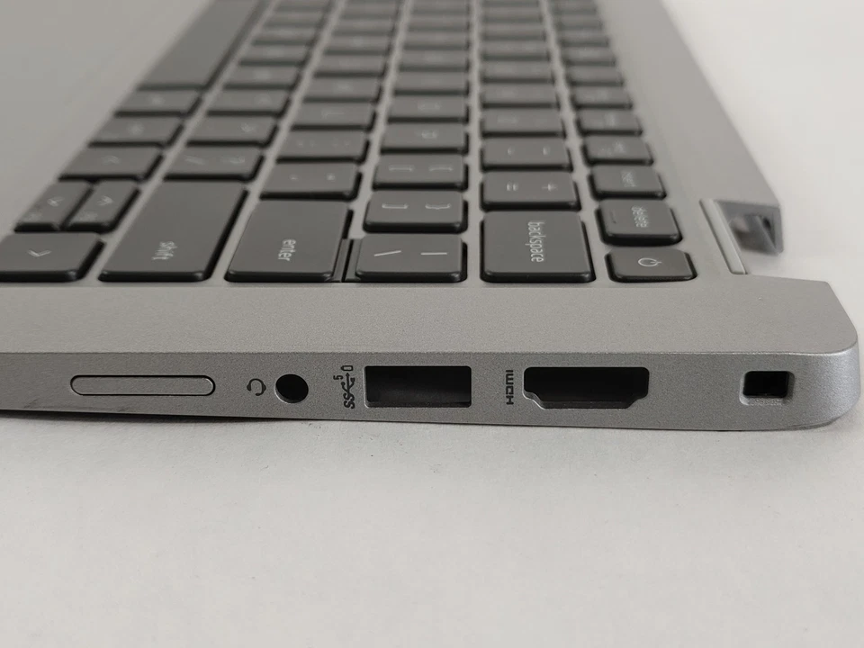 Dell Latitude 5330 Laptop Palmrest Touchpad Assembly 070YP - Image 2 of 4