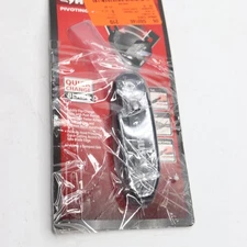 Husky Pivoting Carpet Knife HKY00048