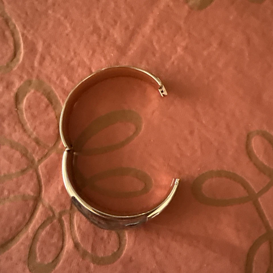 Stunning Swarovski Dome Bangle Crystal Bracelet Rose Gold Plated - Image 2 of 4