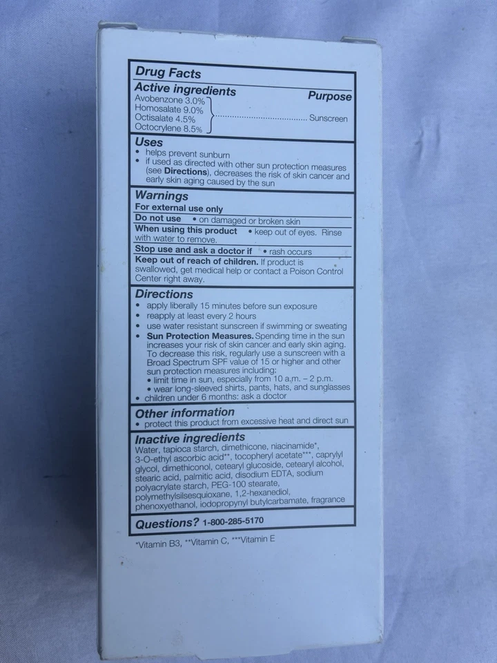 Olay Matte Finish - Image 3 of 4