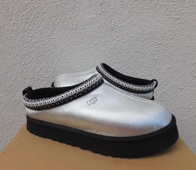 UGG TAZZ SILVER PLATFORM COMFORT SLIPPERS, YOUTH US 4/ FITS WOMEN US 6 ~NEW
