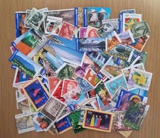 100 francobolli Australia usati tutti diversi