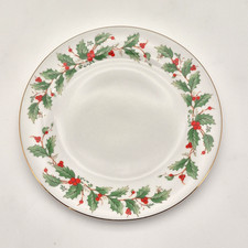 China Pearl Noel Salad Plate 7.5" Green Holly Red Berries Christmas Pattern