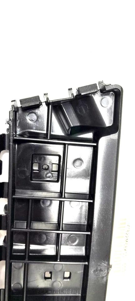 Suporte de asa de para-choque traseiro Suzuki A-Star LH OEM 71822M68K00 genuíno 2008–2013 - Imagem 4 de 4