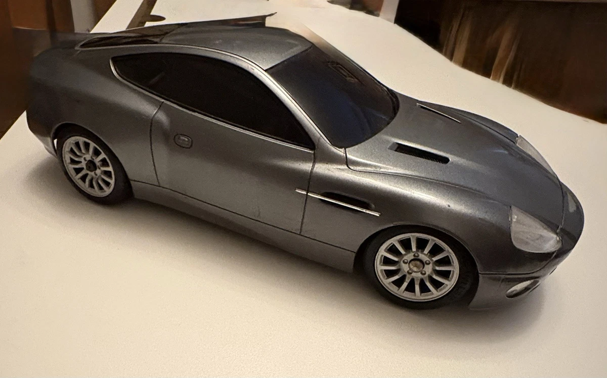 Nikko Aston Martin RC Model Vehicles & Remote-Controlled Toys for