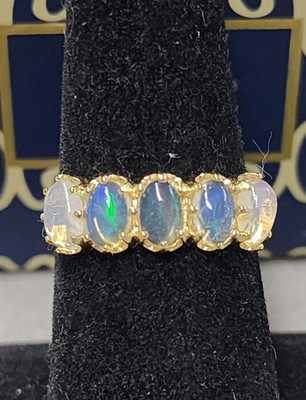 Stauer goldfarbener Fünf-Sterne Opal Jubiläumsring Gr. 7 Sterlingsilber