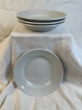 Williams Sonoma Brasserie White Porcelain 10" Large Rim Soup Bowl Japan