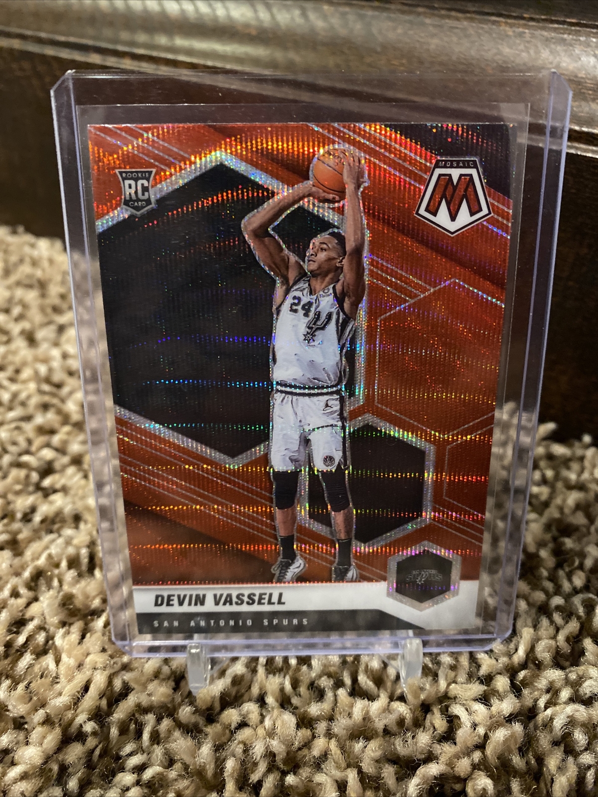 Devin Vassell 2020-21 Panini Mosaic Base Rookie Asia Red Wave Prizm RC #221