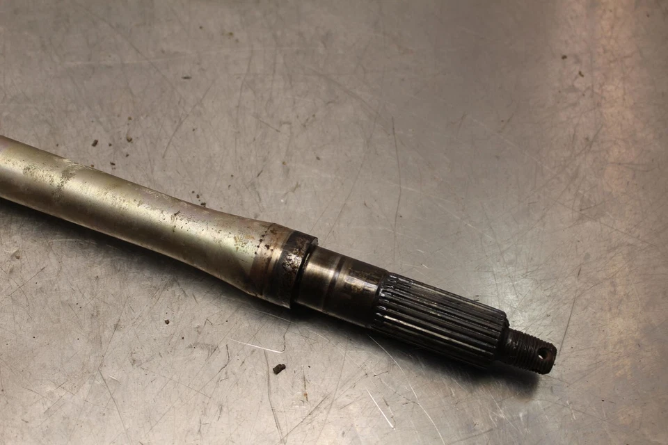 1993 YAMAHA KODIAK 400 YFM400FW 4X4 REAR AXLE BACK WHEEL PIVOT BOLT SHAFT A169 - Image 2 of 4