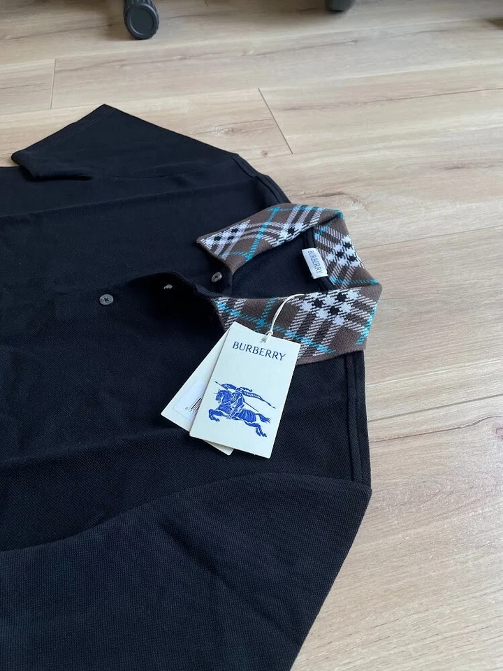 G1N con etiquetas Nuevo con etiquetas Para Hombres Burberry Polo Informal Algodón Talla Pequeña Negro Foto 3 de 4