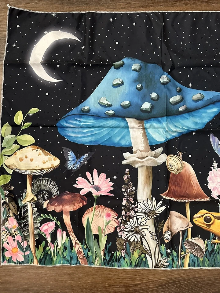 Tapeçaria pendurada na parede grande arte asiática tecido decoração quarto cogumelos à noite - Imagem 2 de 4