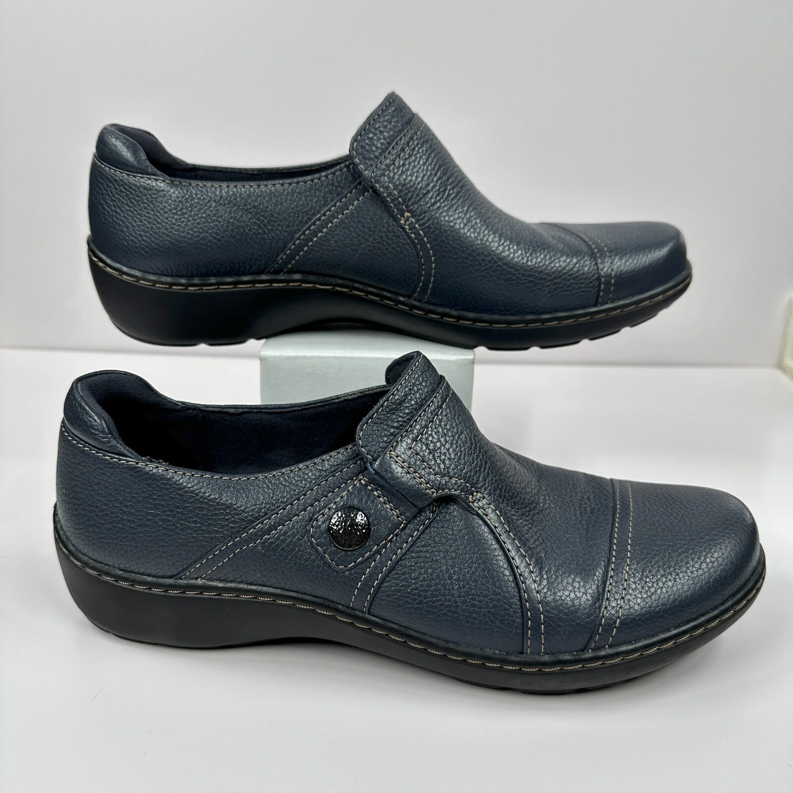 Mocassino donna Clarks Cora Poppy blu navy pelle ruvida Taglia 8M