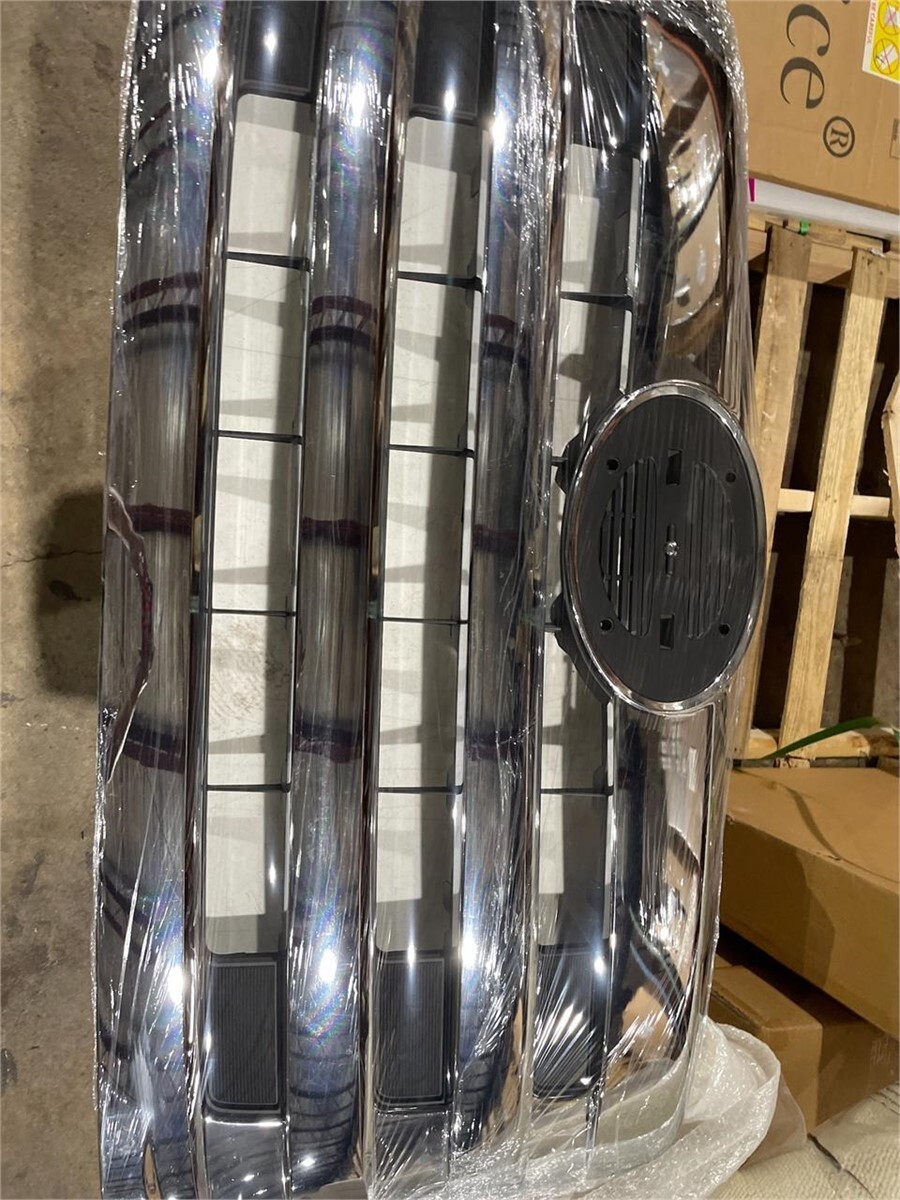 Front Chrome Grille Chrome Horizontal Billet Main Grille Compatible with 2011-20