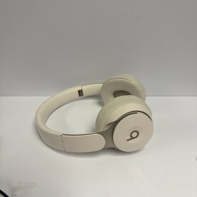 Beats Solo Pro FOR PARTS!!!! AS IS !!! Battery Drains Fast   