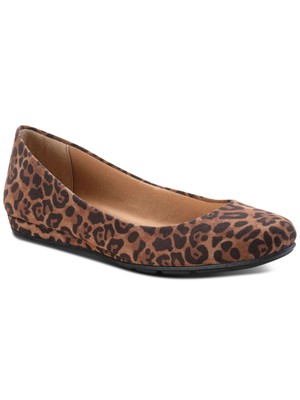 SUN STONE Womens Brown Slip Resistant Eliana Round Toe Slip On Ballet Flats 9 M