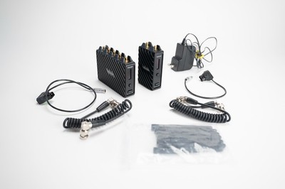 Teradek Bolt 4K LT 750 3G-SDI/HDMI Wireless Transmitter and Receiver Deluxe Kit
