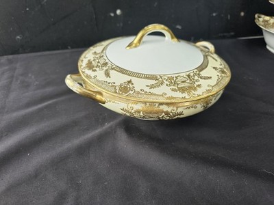 Noritake Fleurgold Round Covered Vegetable Tureen Bowl Tureen Gold Japan Gold