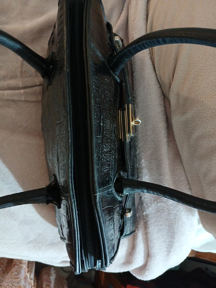 Vintage Bol-Perdix Bag/Bol-Perdix Croc Embossed  Leather - Image 3 of 4