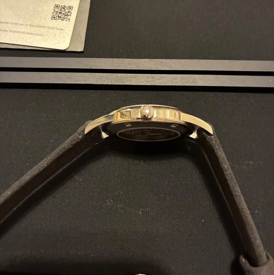 NOMOS Club Campus 38 Noche, Referencia 738 Foto 4 de 4