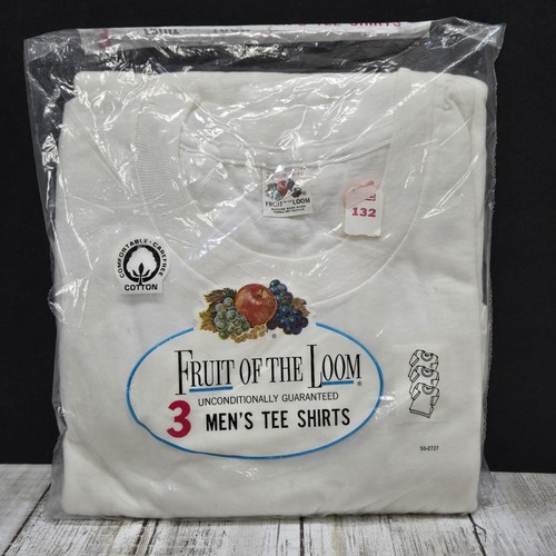VTG Men’s Fruit Of The Loom White T-Shirt 3 Pack Medium 38-40 USA New Old Stock